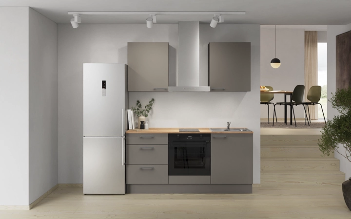 Cuisines Elite Cuisine linéaire 180 cm électroménagers inclus, planning 6 0